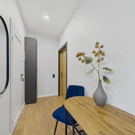 Bright And Cozy Old Town Appartement